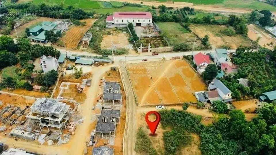 Bán gấp 1950m2 lô góc tại Bãi Dài, Tiến Xuân ngay giáp Xanh Villas giá chỉ hơn 20tr/m2.0988 697 651