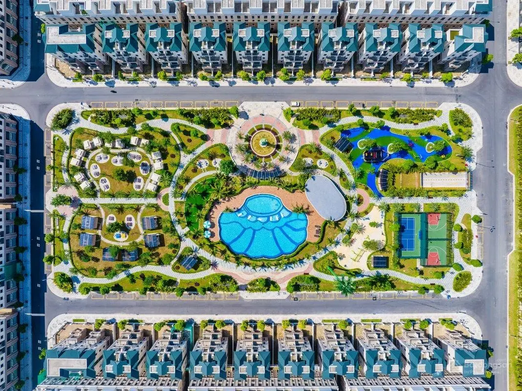 Chính chủ bán LK Vịnh Tây 60m2, gần ngay chung cư, giá 8 tỷ, Vinhomes Ocean Park 3