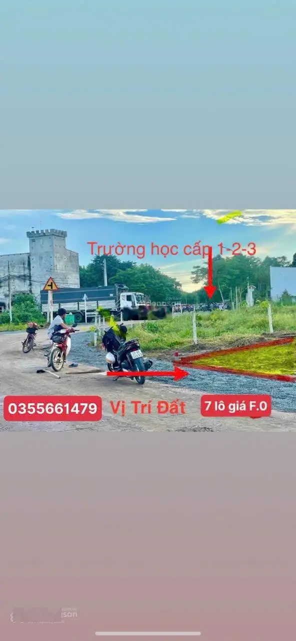 Em bán 2 lô liền kề 5x52m 100m2 TC đối diện trường THPT Nguyễn Bỉnh Khiêm