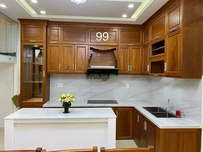 Bán gấp nhà giá tốt Hùng Vương, p1,q10, 90m2, 4tỷ200, sỗ sẵn.