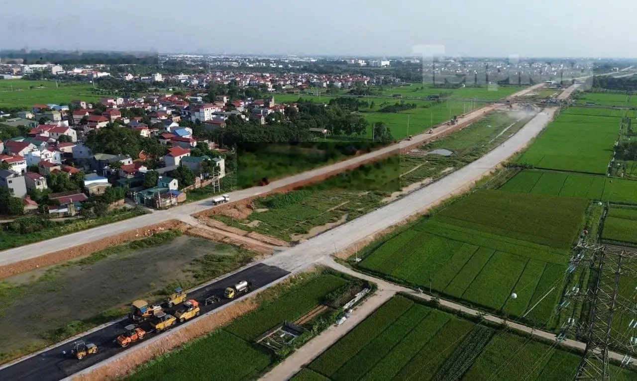 Cần tiền bán nhanh biệt thự 250m2 view công viên siêu mát giá chỉ 15.43 tỷ 95%. LH: 0903270123 zalo