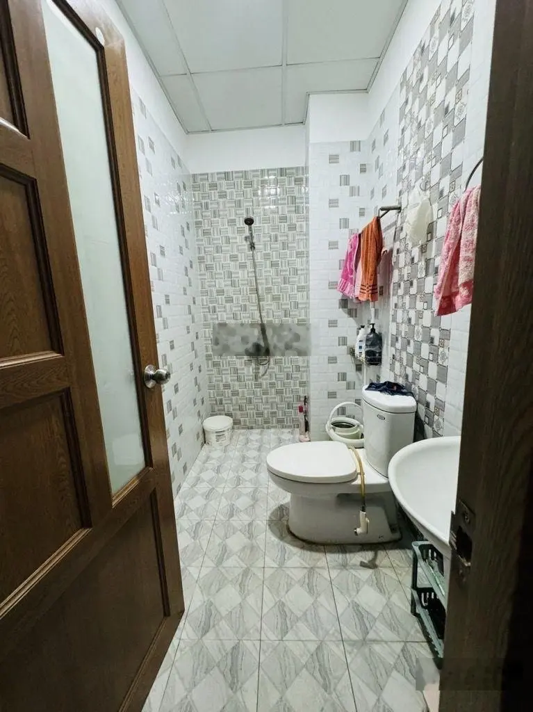 Nhà quận 8: 61m2 (dtsd: 287m2)-6t-6pn-hẻm 5m-sát mt Nguyễn Thị Tần. Chào: 11,6 tỷ (tl chính chủ)