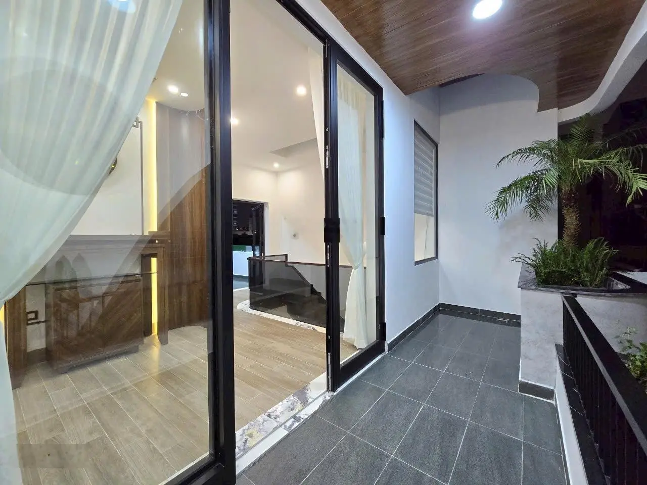 Bán Nhà Riêng đẹp tại Hàm Nghi, 5,29 tỷ, 70m2, 3PN, 4WC