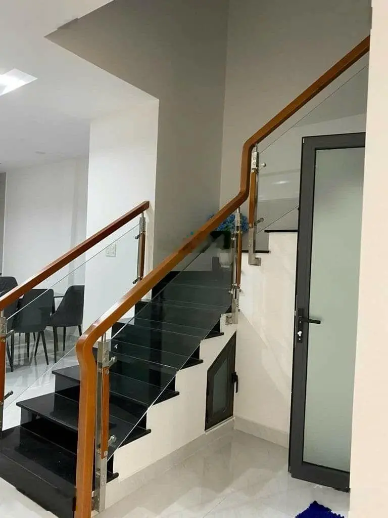 Bán nhà Lê Bình 3 tầng 60m2, nhỉnh 6 tỷ