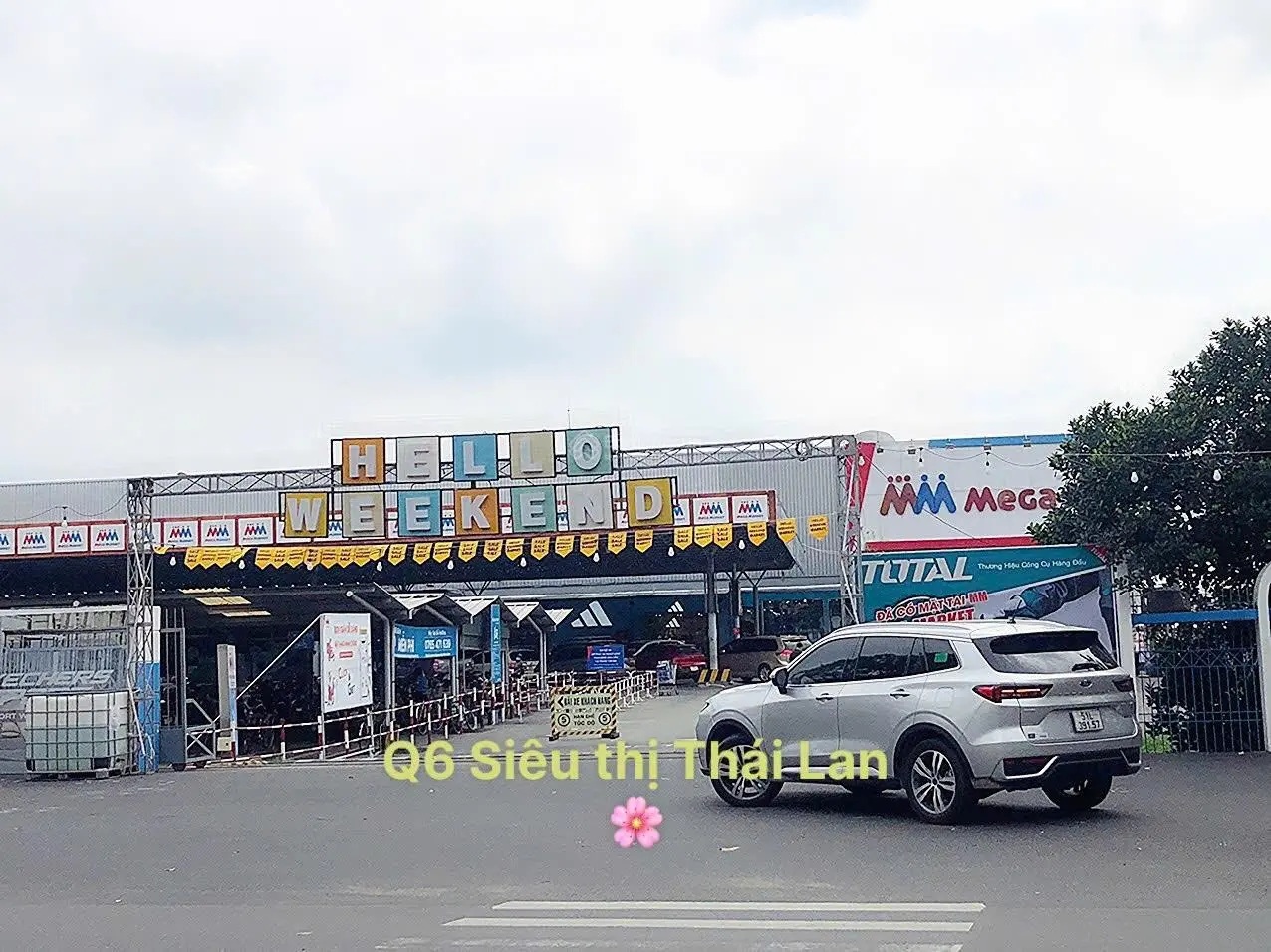 bán nhà PHạm Văn CHí p7 Q6 nhà mini 1-2ng ở giá bán 1.59 tỷ có TL nhà mới sạch ở ngay khu an ninh