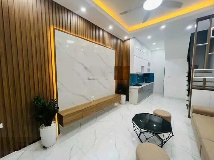 Siêu hoa hậu Phú Lãm, Hà Đông, DT: 40m2, 5 tầng, giá hơn 4 tỷ, gara ô tô, kinh doanh, cho thuê