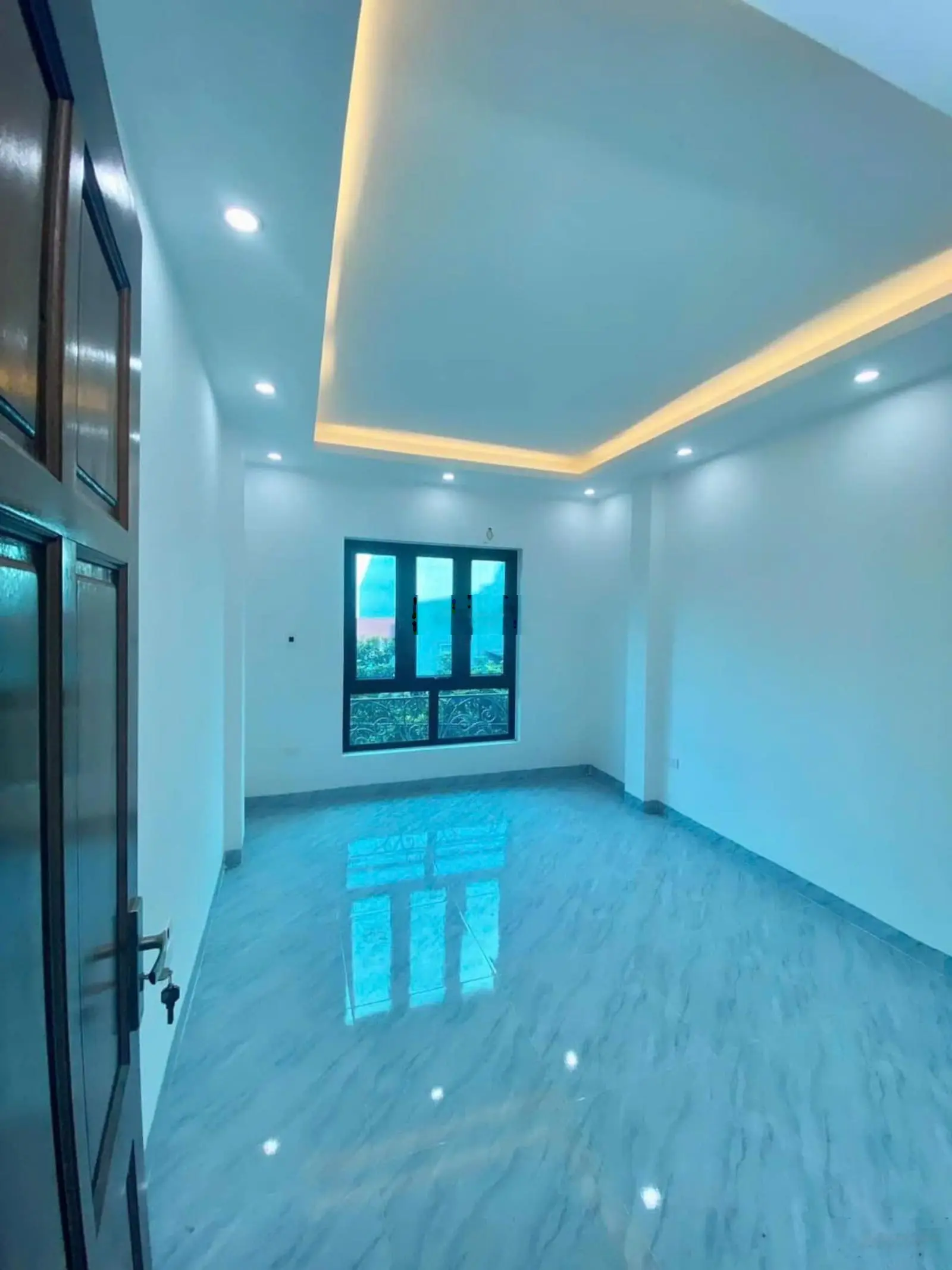 Bán nhà 40m2 xây dựng 4 tầng cạnh trường Lý Nam Đế, TT Trạm Trôi, Hoài Đức. LH 0986732688