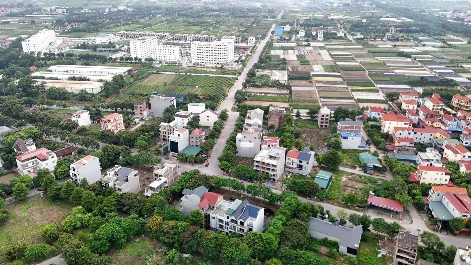 Chính chủ siêu phẩm duy nhất tại đường Hà Phong, bán nhà thô biệt thự 337m2. Giá rẻ