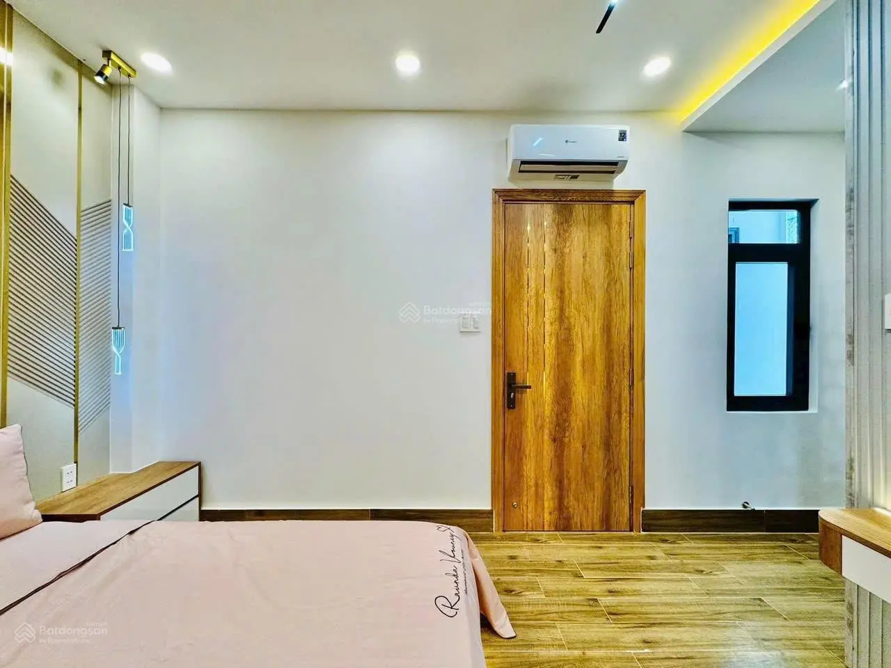 Hạ giá 2 tỷ 750 nhà 60.2m2 LÊ VĂN SỸ, P1, TÂN BÌNH - Gần Công viên Hoàng Văn Thụ. Xây 1 trệt 3 lầu.