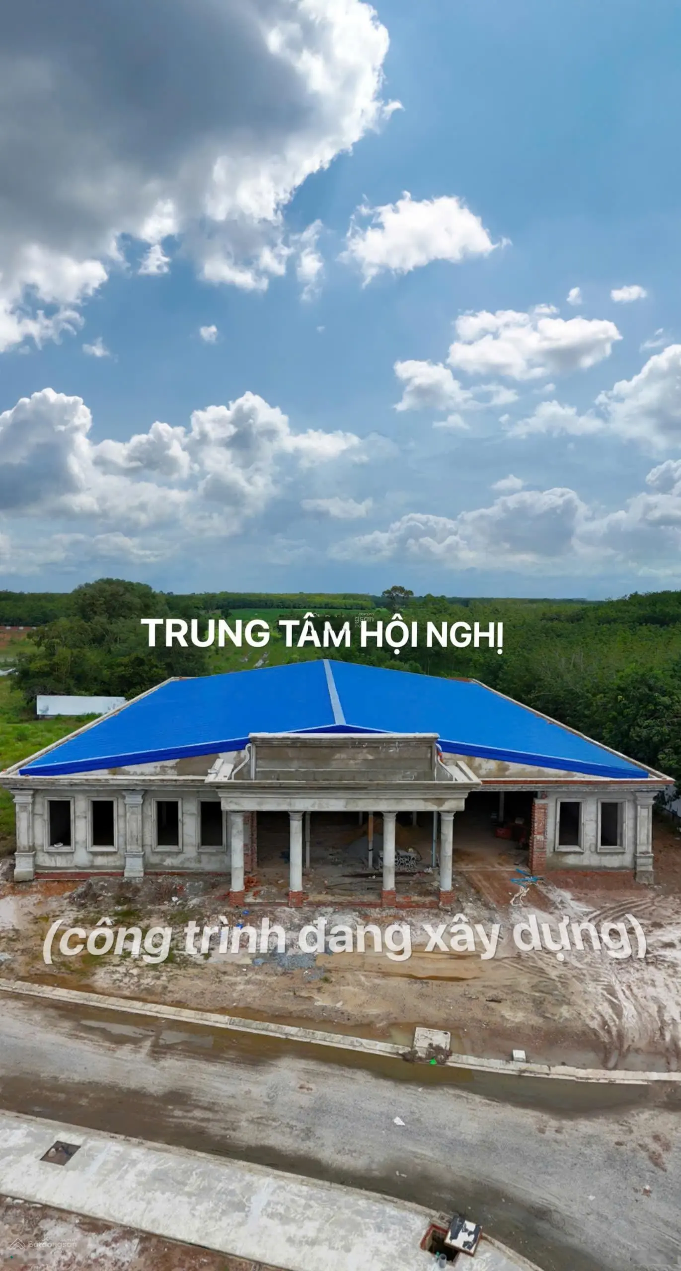 Đất mặt đường lớn khu đô thị trung tâm khu công nghiệp