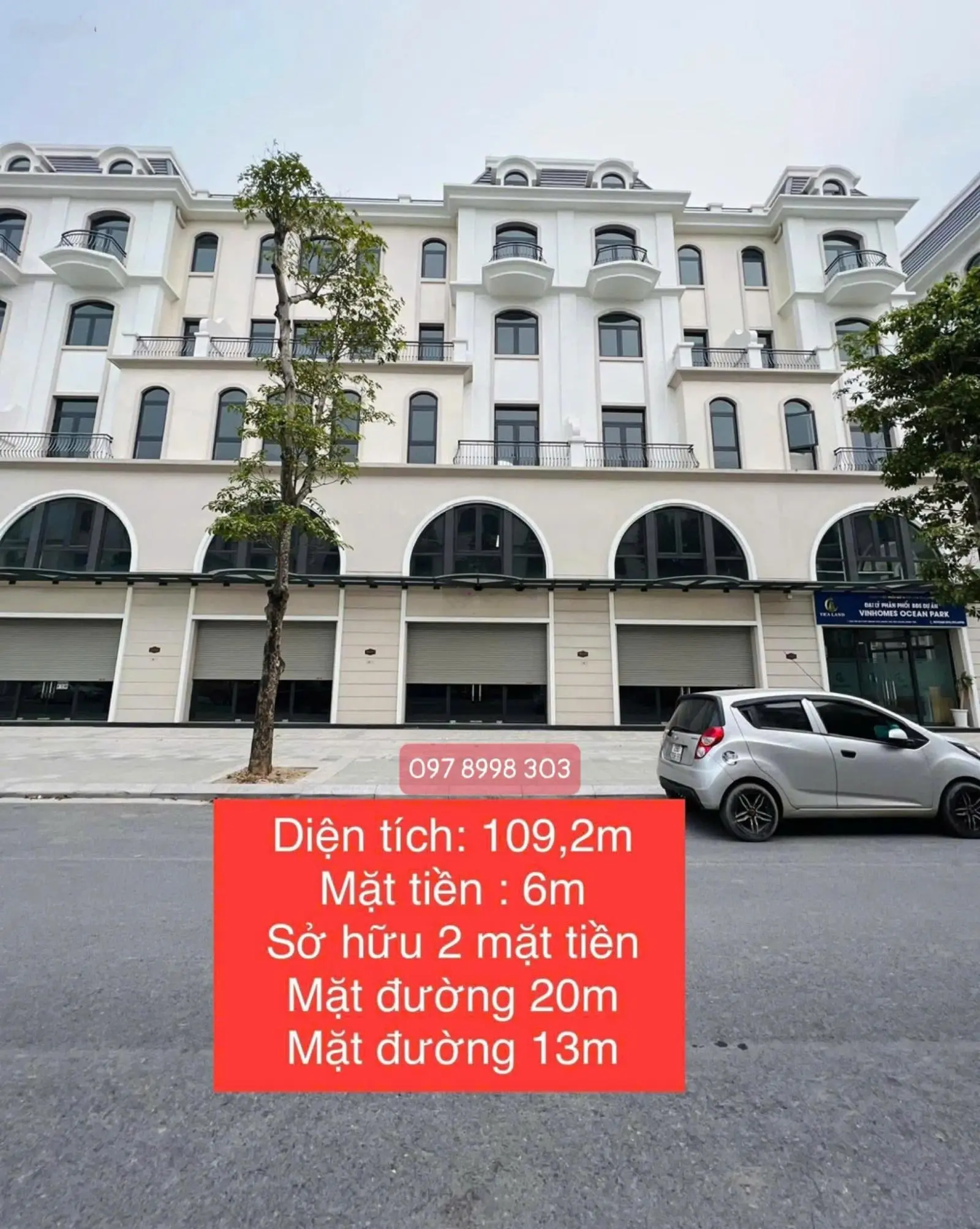 Shophouse sát góc chung cư giảm giá 24 tỷ còn 18 tỷ. đường 20m. 110m2 đất kd 2 mặt tiền. 0978998303