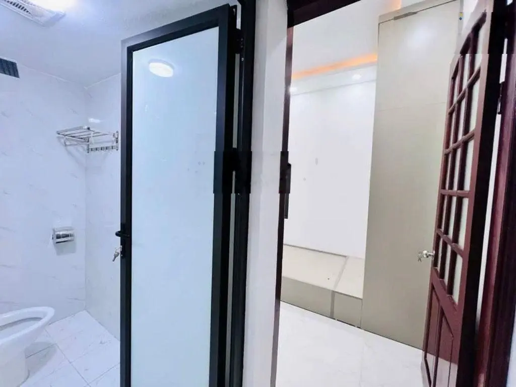 Bán nhà KV Vạn Phúc (Hà Đông), đi đâu cũng tiện. 38 m2. Nhỉnh 5 tỷ