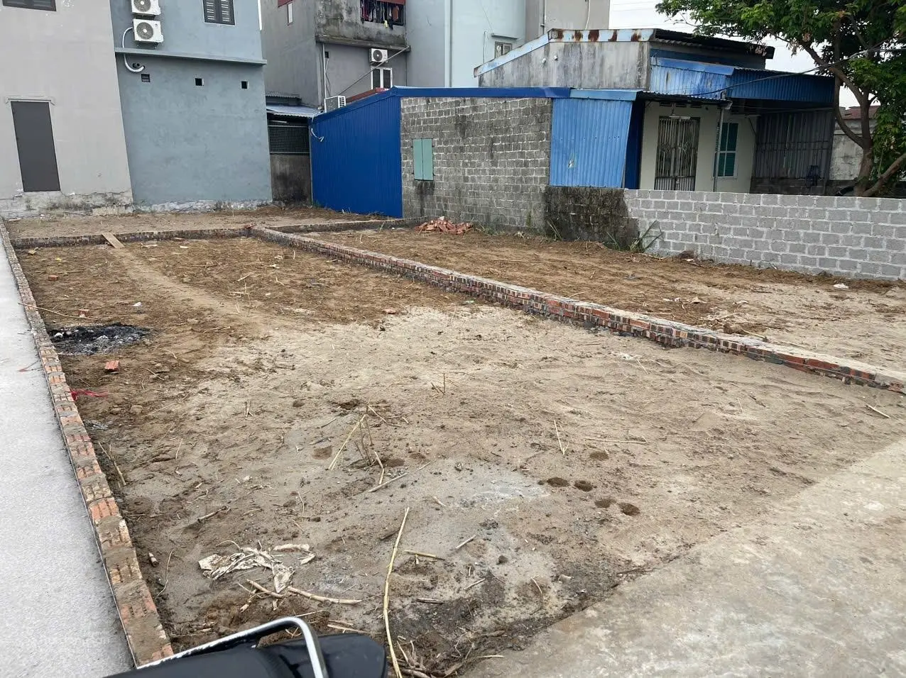 Lô đất duy nhất ngay chợ Hoàng Mai, Đồng Thái, AD. Ngõ 4m ô tô 7 chỗ, 60m2, giá 1,5 tỷ