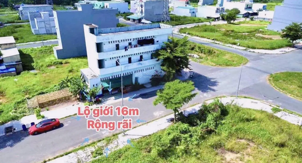 Bán nhanh lô đất 105m2 nằm đối diện tttm - sổ hồng riêng, pháp lí an toàn