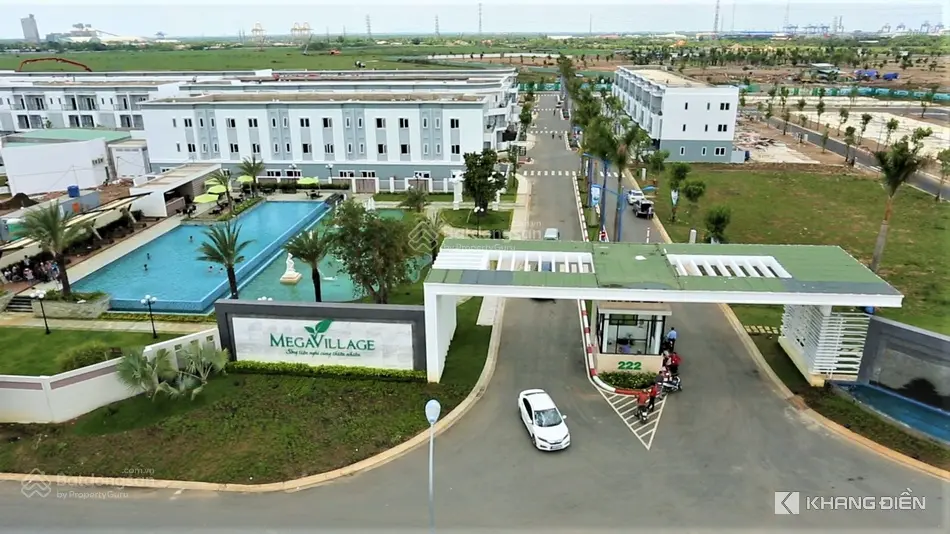 Bán căn nhà phố trục đường D - đường cổng Mega Village vào. Hướng Đông Bắc giá 9 tỷ