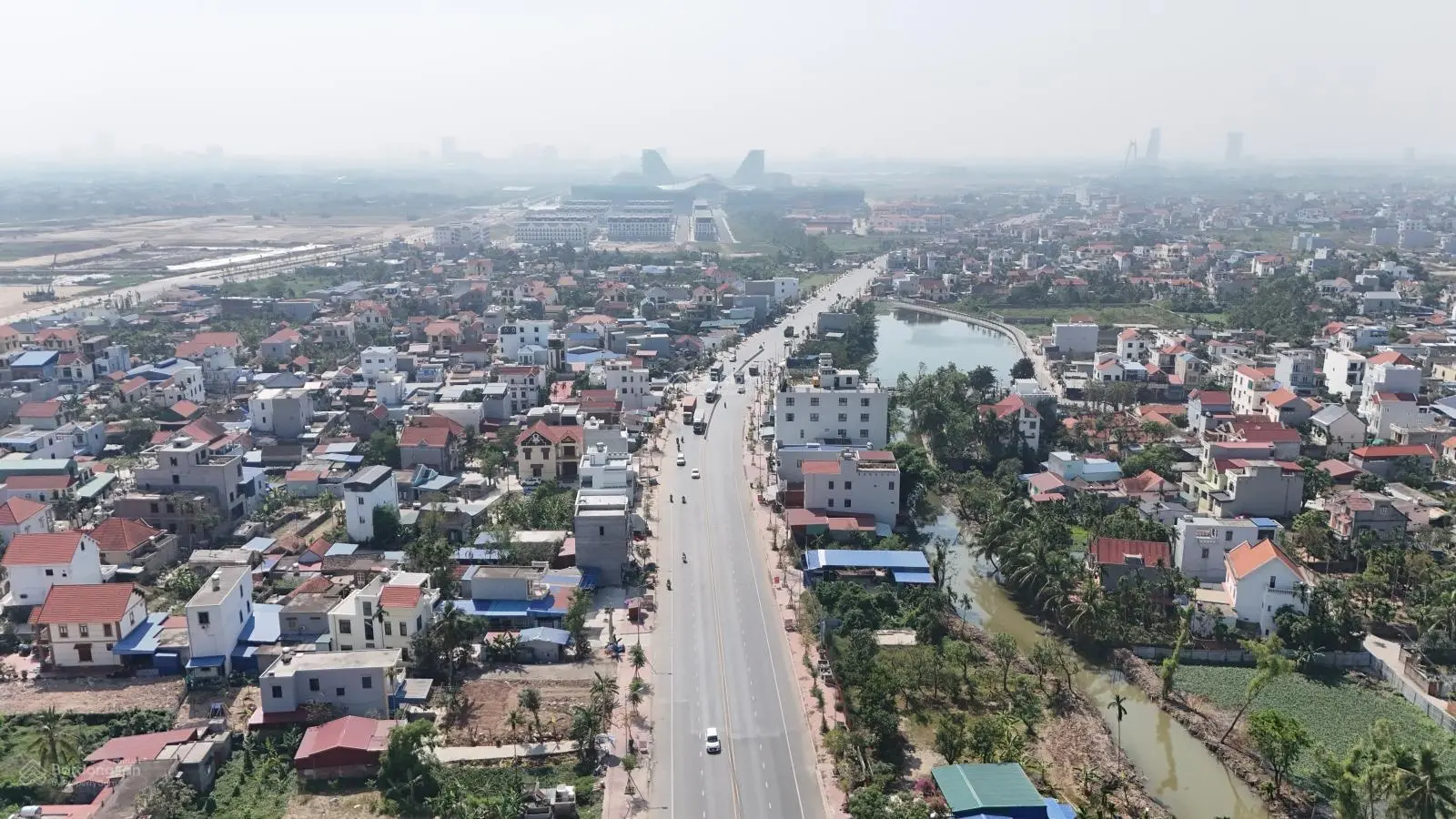 Siêu phẩm mặt đường 130 lô góc Trục đường máng tại Thuỷ Nguyên ,ngay gần trung tâm Hành Chính