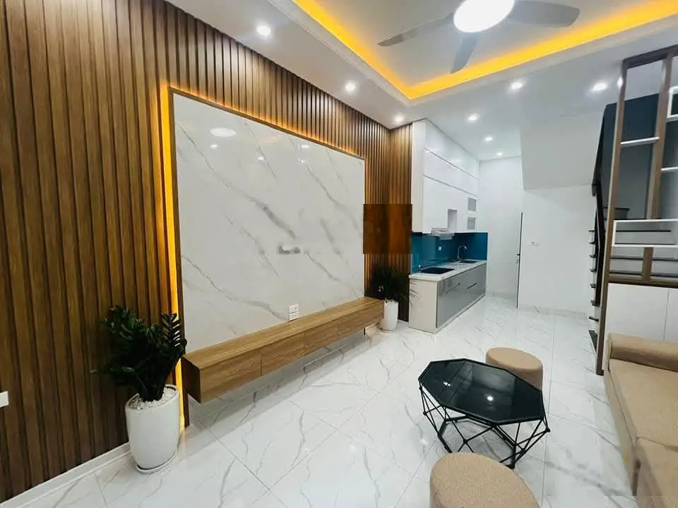 Nhà mới Khương Đình, tt Thanh Xuân, Ô tô đỗ cửa, 10m ra phố, 2 thoáng, 38m2 x 5 tầng, 6.8 tỷ