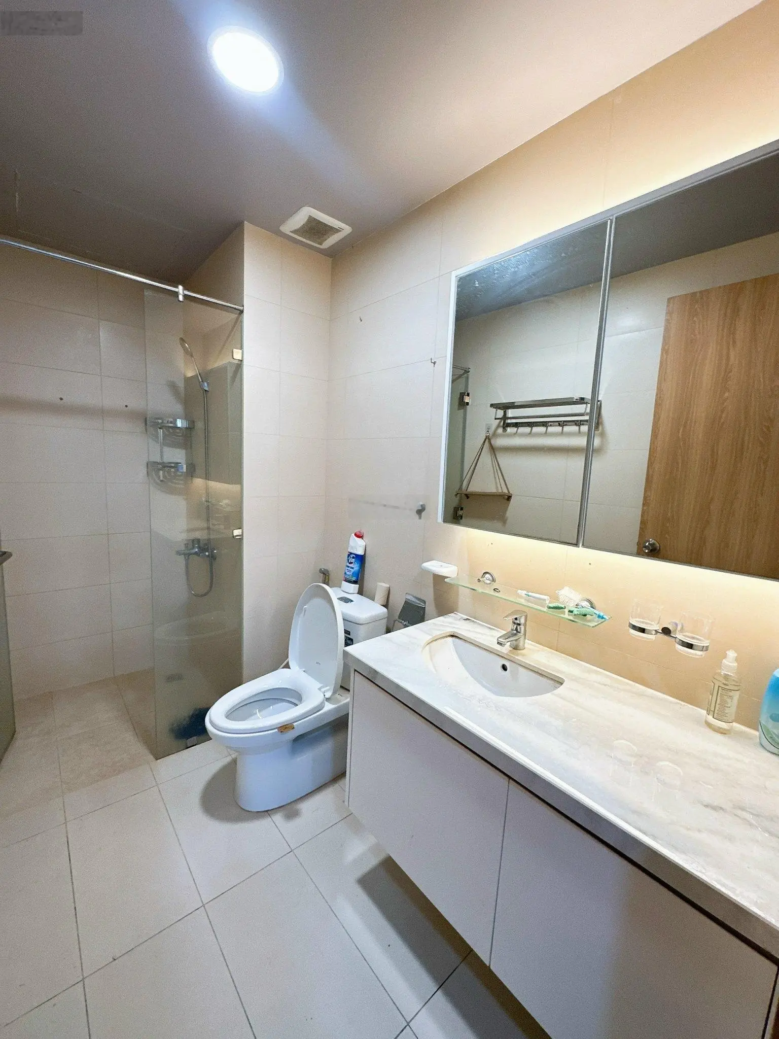 Cần bán CHCC Riva Park, Nguyễn Tất Thành, Quận 4, 80 m2, 2PN , SHR, LH 0985 254 ***