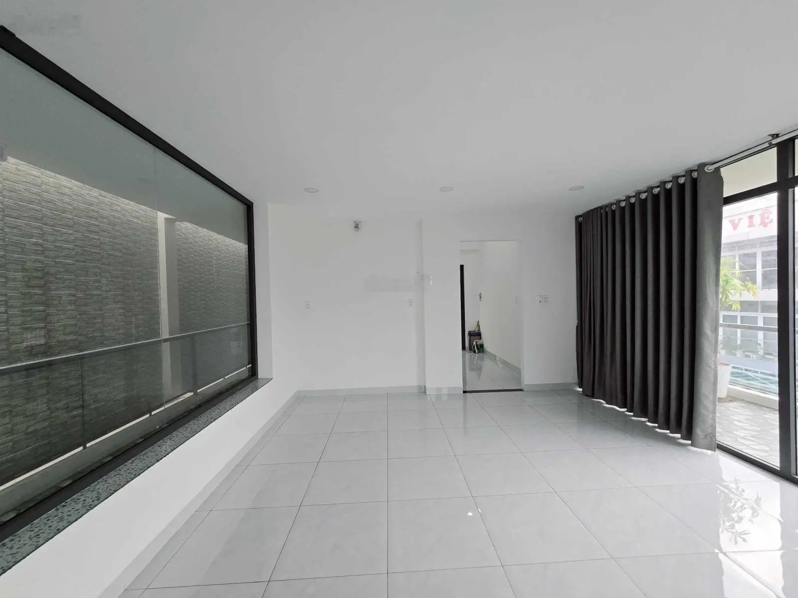 Bán gấp VILLA 2 Mặt Tiền - CẠNH KĐT PHÚ MỸ HƯNG - 200M2 (10x20) - View công viên, 21,9 T.Ỷ