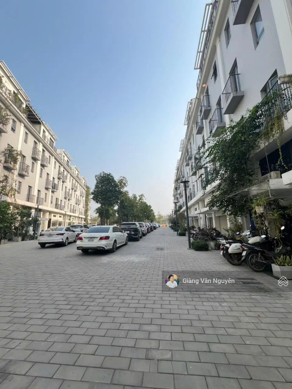 Cần bán gấp căn shophouse tại Block 14 dự án The Manor Central Park giá 27.5 tỷ GẤP GẤP