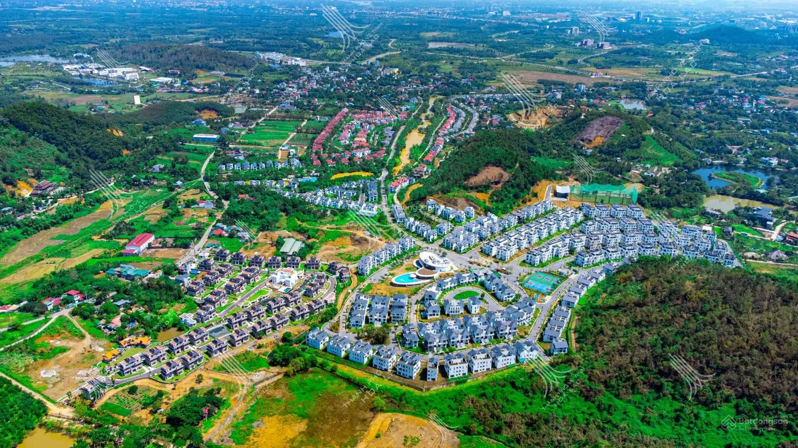 Bán Căn Biệt Thự Xanh Villas Lô Góc Dãy C9 240m2 View Thung Lũng Ngọc Linh - Giá Cực Tốt