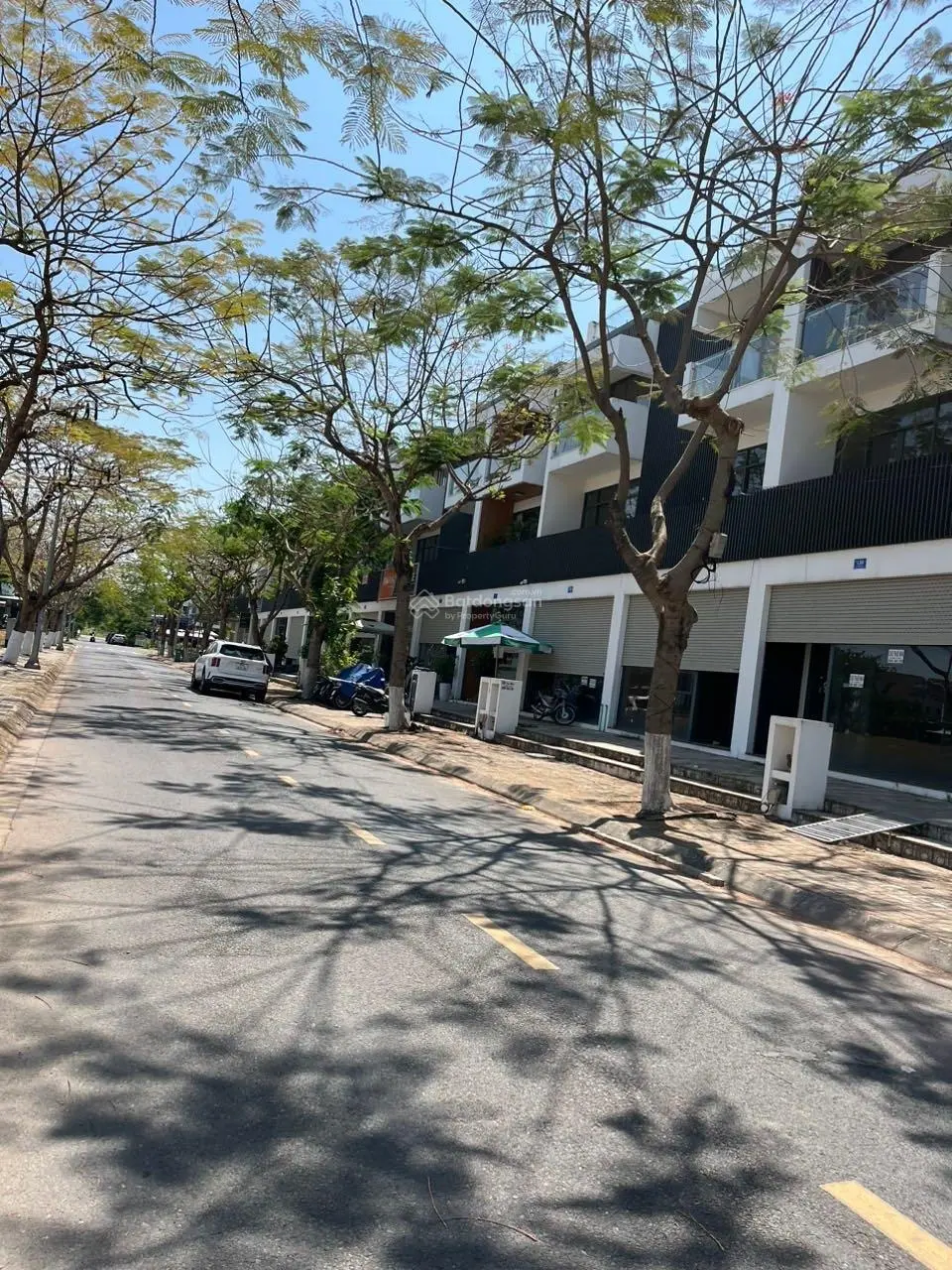 Giảm ngay 1,3 tỷ! Duy nhất chỉ 1 căn shophouse 100m2, xung quanh kinh doanh đông đúc