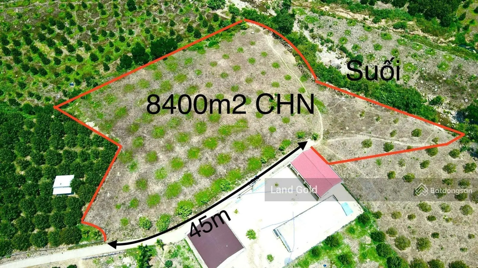 Sơn Bình 8400m2 bê tông 45m giáp suối quanh năm