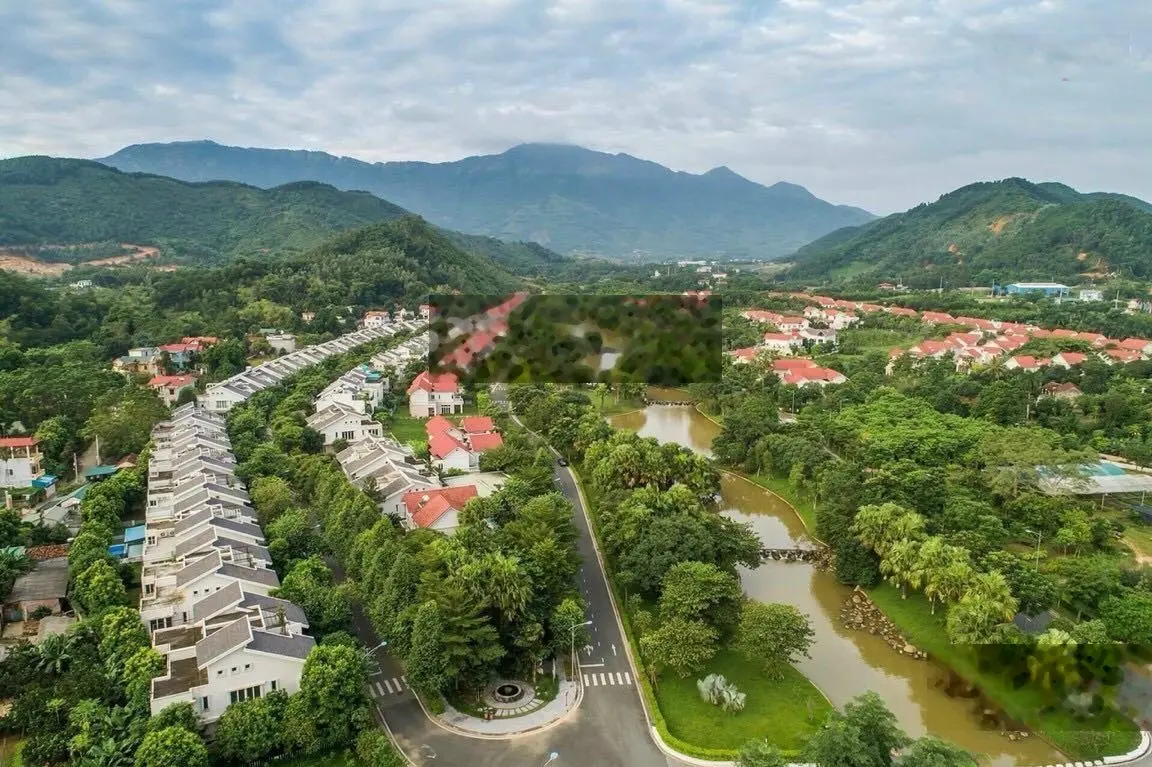 Qũy căn độc quyền đẹp + giá tốt nhất khu A B C Xanh Villas. Hàng chuẩn DT 230m2 300m2, 500m2 1000m2