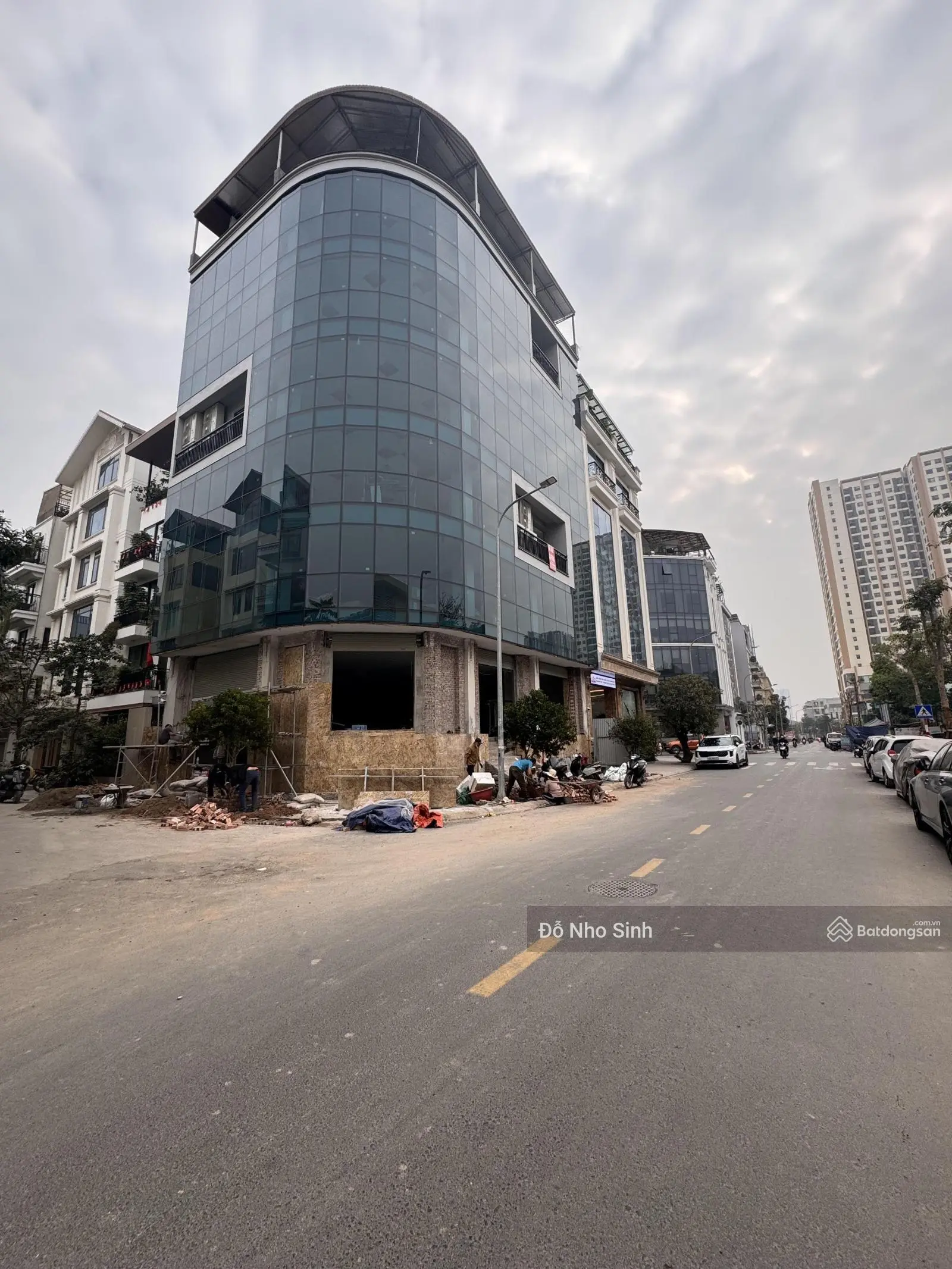 Bán gấp toà văn phòng building Nguyễn Xiển, Thanh Xuân - diện tích 163m - 7 tầng - chỉ 65 tỷ