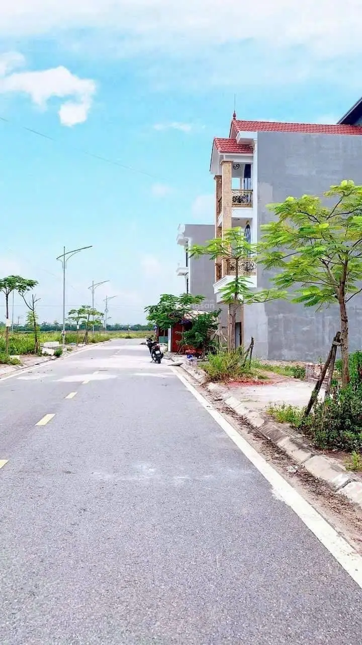 Hàng đẹp giá siêu tốt tái định cư Áp Tràn 120m2 siêu đẹp, hướng Nam