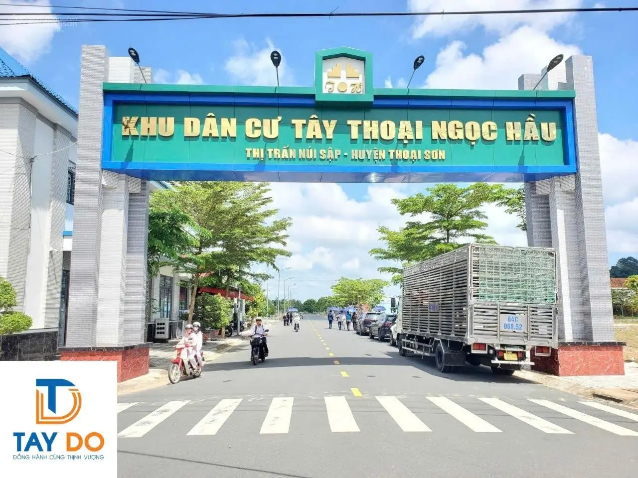 Cần bán gấp đất nền khu dân cư - Tây Thoại Ngọc Hầu