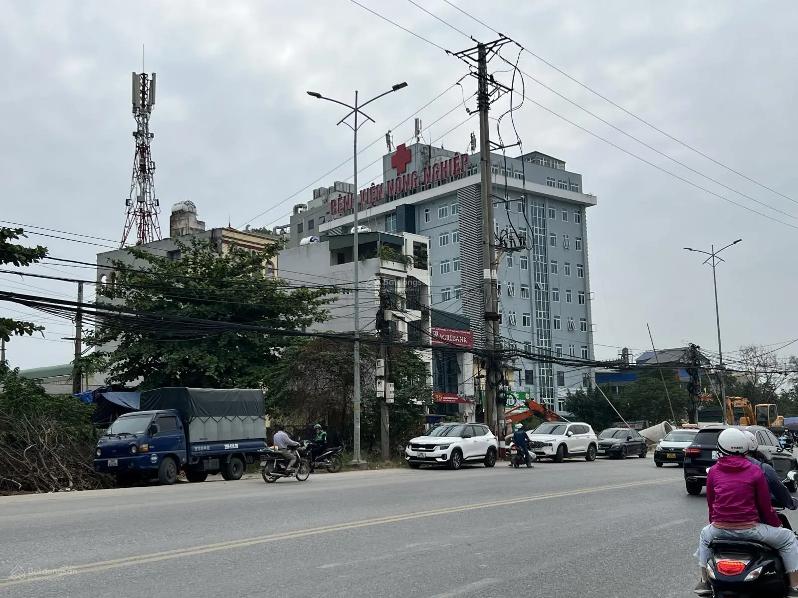 Bán đất Liên Ninh, Thanh Trì, HN lô góc, ô to vào, 100m QL1A, nở hậu, 42m, giá 3,9 tỷ.