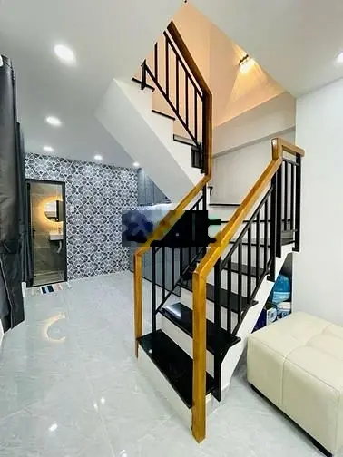 Bán Nhà mới đẹp , Hẻm Ba Gác, gần MT Phan Văn Trị P.11 BT 31m2, 4 tỷ25