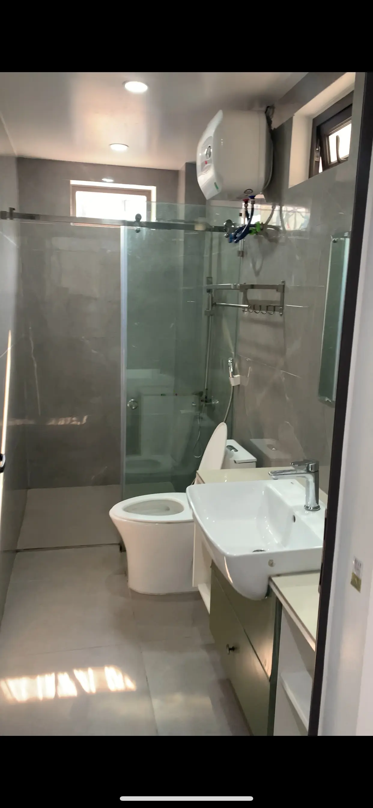 Bán gấp nhà riêng tại Vĩnh Niệm, 3 tỷ, 42m2, 3PN, 1WC