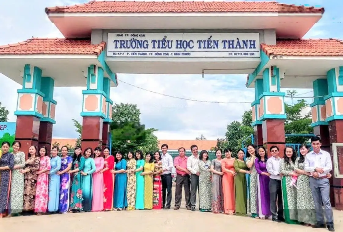 Cần tiền thanh lý gấp lô đất 12*20 ngay trung tâm thành phố Đồng Xoài sang tên ngay 4.1 tỷ