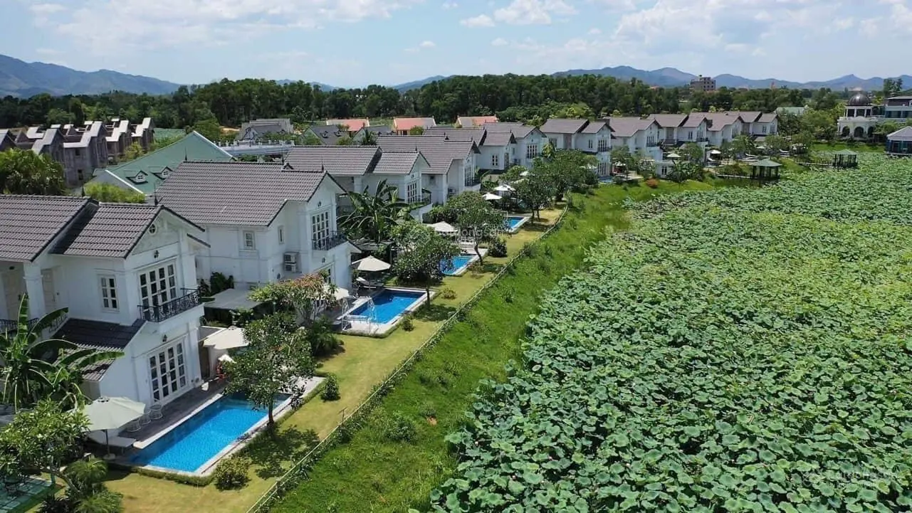 Cs Tết- Quỹ hàng độc quyền CĐT đẹp, rẻ. Vườn Vua Resort & Villa Khoáng Nóng 5 * Chất lượng Nhật Bản