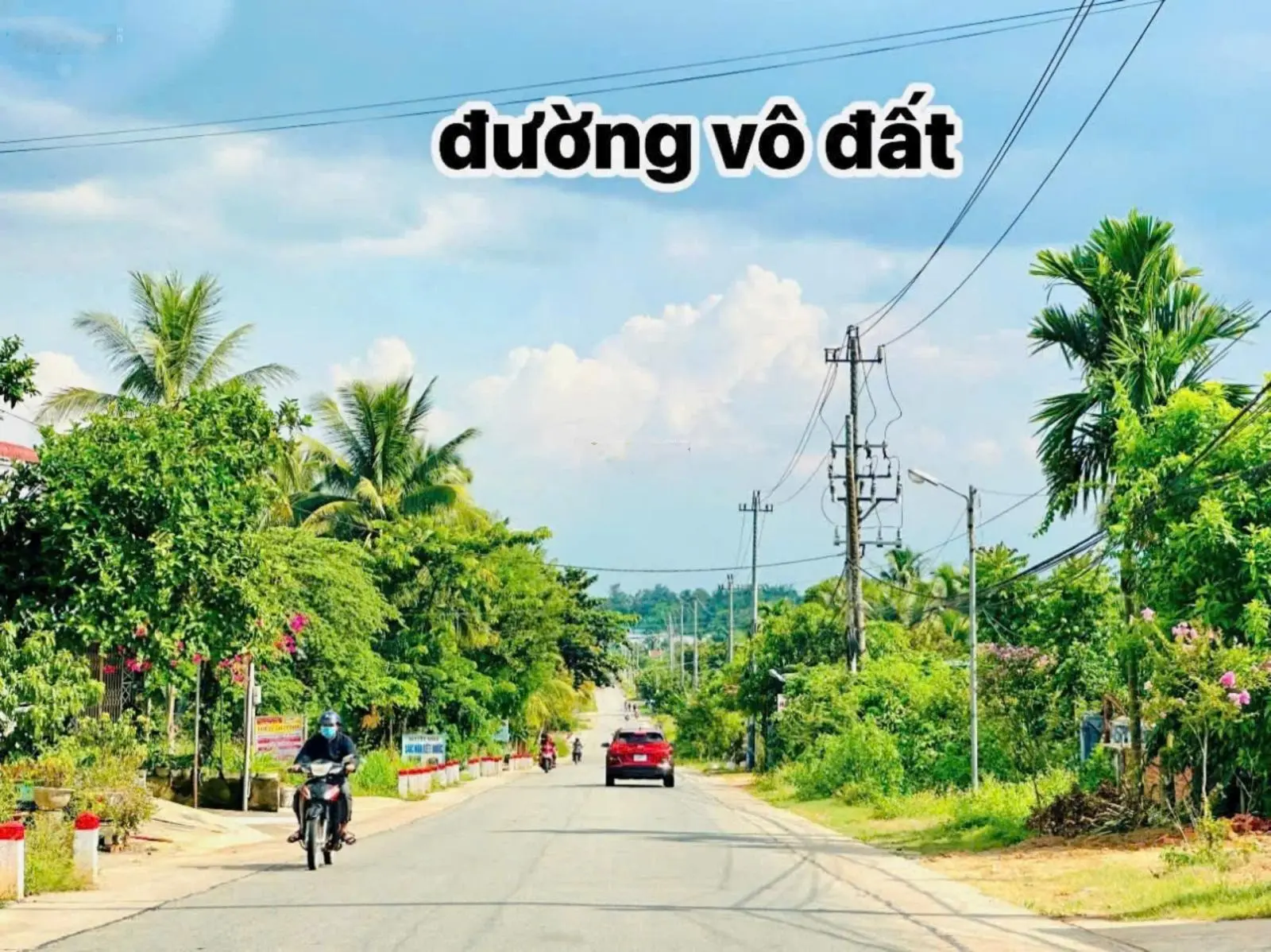 Bán 200m2 đất thổ cư- ngang 10m, dài 20m. Đường bê tông, gần ngã tư Dầu Giây. Giá 600 triệu/sổ