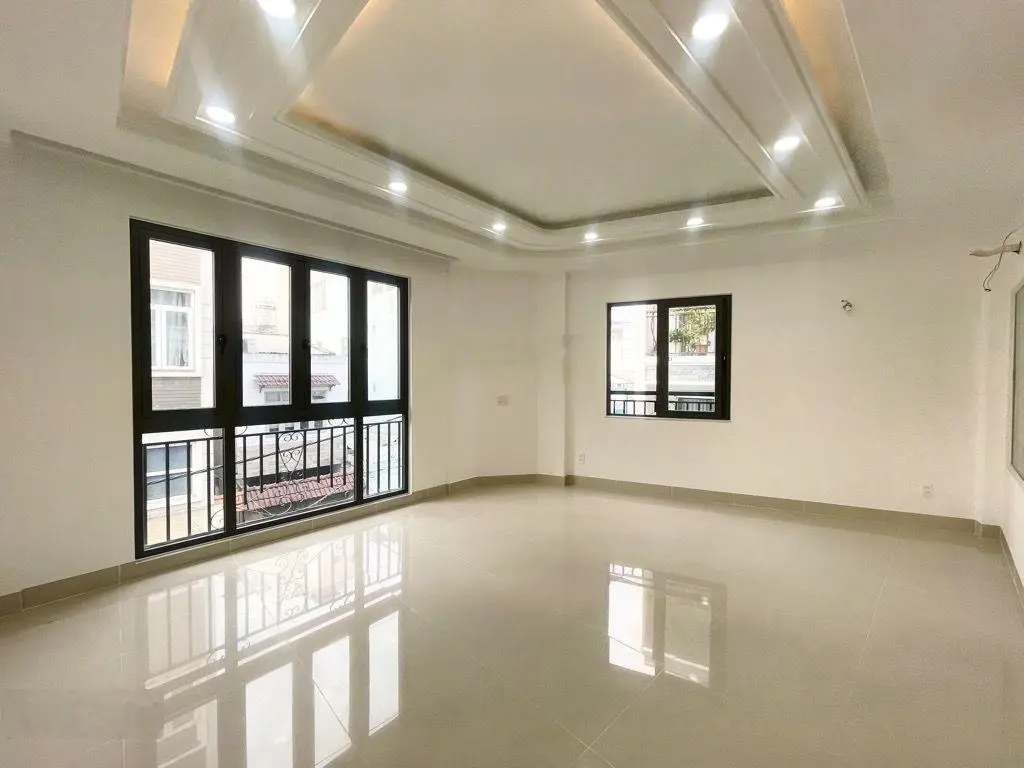 Bán nhà HXH Hoàng Hoa Thám P5 Bình Thạnh 4 tầng BTCT 40m2 nhỉnh 7 tỷ