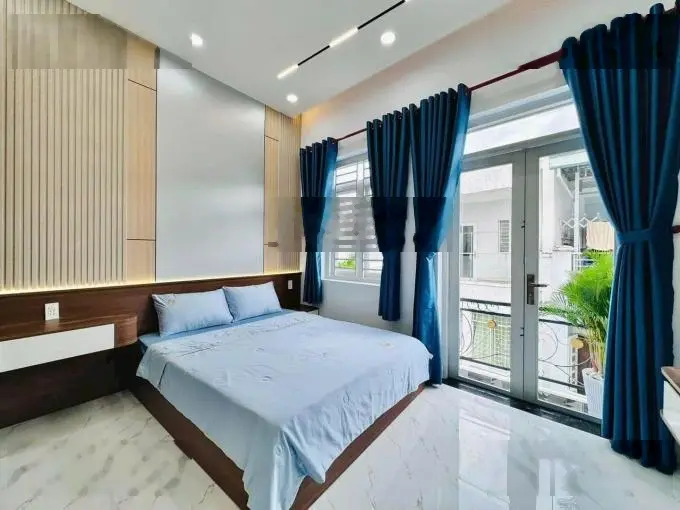 Bán nhà riêng tại Hoàng Sa, 4,3 tỷ, 44m2, 3PN + 3WC, giá siêu hời Gọi ngay 0374926201