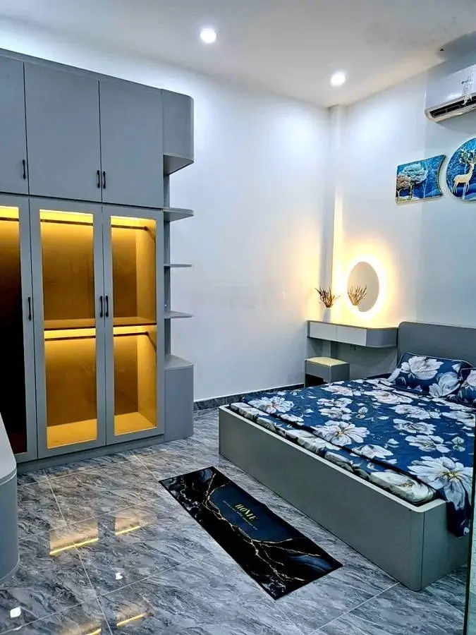 Bán nhà 45m2 2PN vị trí đẹp Trần Văn Quang, Tân Bình giá 5.5 tỷ pháp lý chuẩn, công chứng ngay