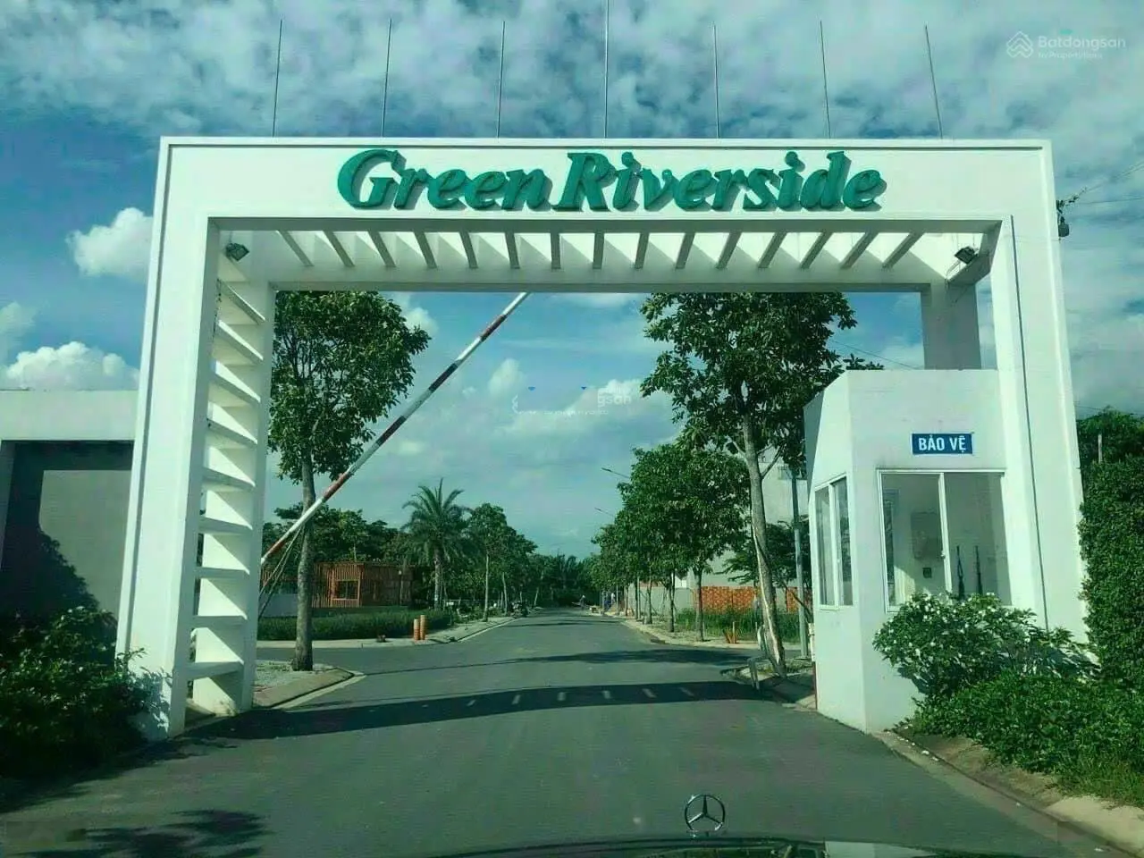 Bán 1 cặp nhà phố tân cổ điển vừa hoàn thiện tại KDC Green Riverside Huỳnh Tấn Phát Nhà Bè