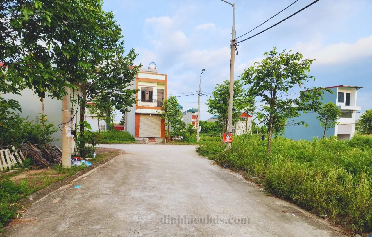 Bán lô đất Đồng Nhỏ đã có sổ đỏ khu đất giãn dân phường Quang Châu - thị xã Việt Yên - Bắc Giang.