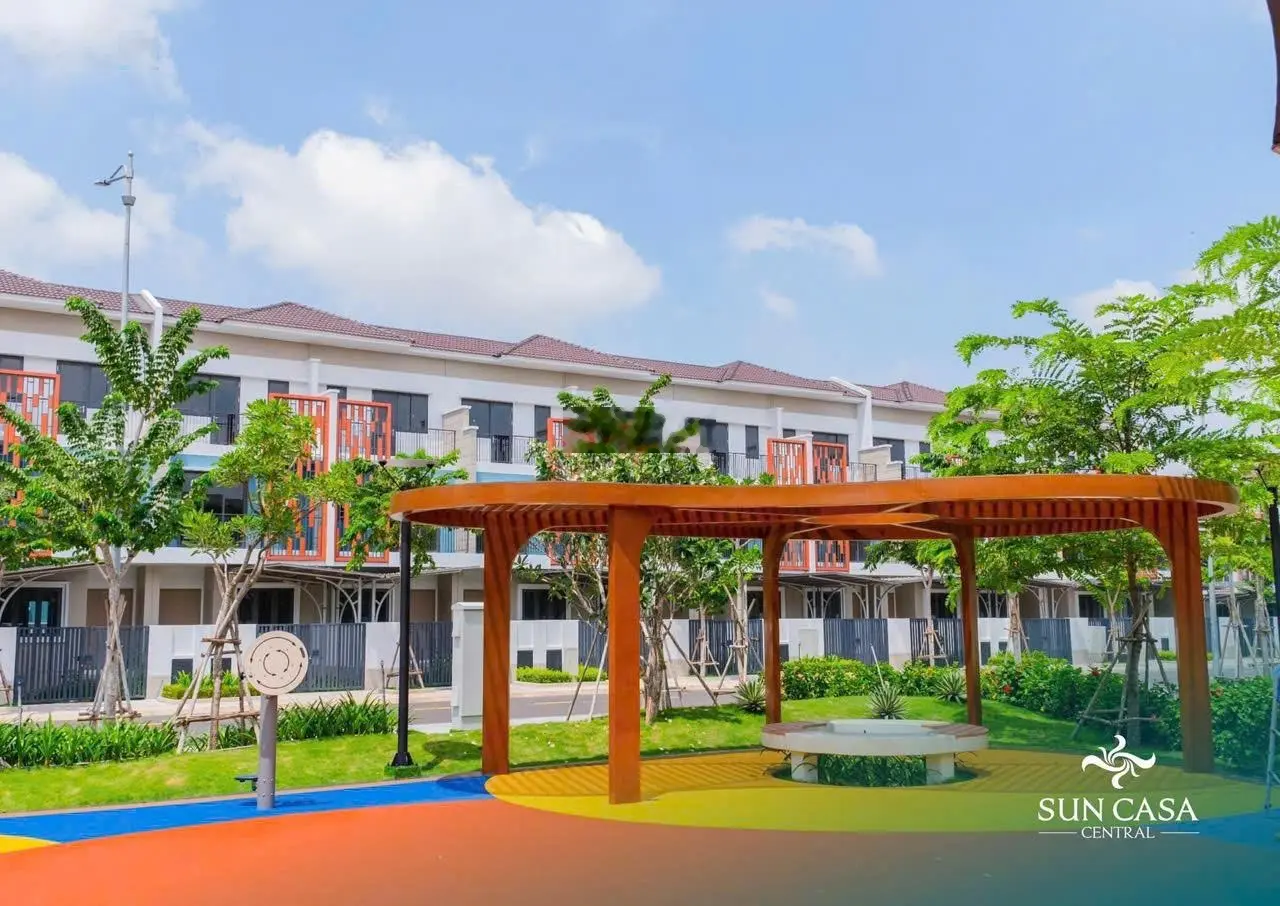 Nhà phố Sun Casa Central Vsip II thời điểm vàng có nhiều ưu đãi tốt chỉ 800 triệu nhận nhà ở ngay