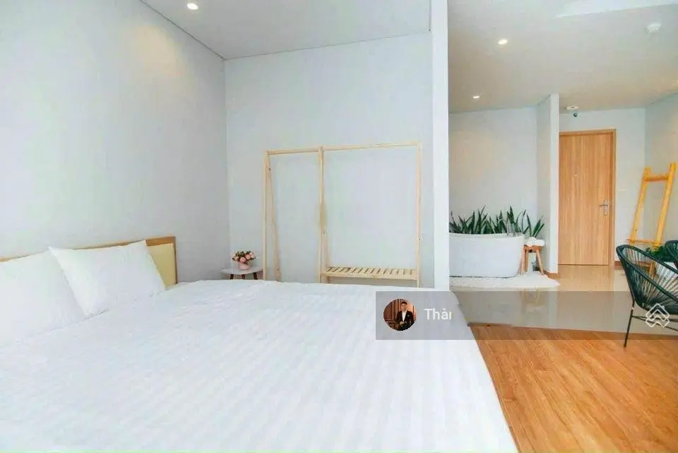 Chính chủ bán căn Studio 35m2 chung cư Bim 30 tầng Greenbay Garden, Hùng Thắng, Hạ Long