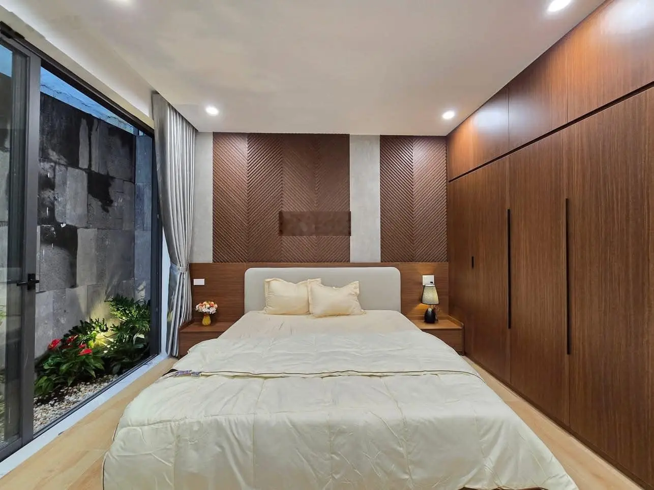 Khai trường nhà đầu năm đường Huỳnh Tấn Phát, Quận 7. Giá: 3.7 tỷ/ 70m2, SHR. LH:0338843055