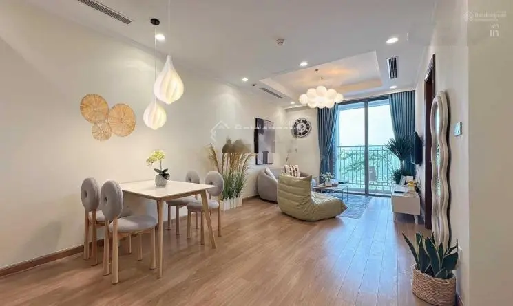 Chính chủ bán căn hộ C/C Res11 Q.11, 75m2, 2PN, nhà đẹp view đẹp, sổ, giá: 4tỷ1, LH: 0898 523 *** Ý