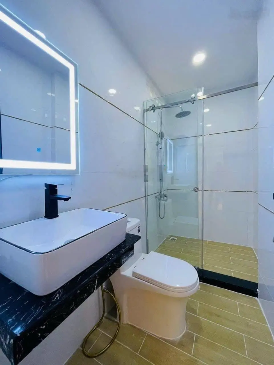 3tỷ 850 còn 3tỷ 550. Nhà 69m2 hẻm 5m HUỲNH TẤN PHÁT,Phú Thuận,Q7 xây 3tầng. Gần cầu Phú Mỹ, sổ sẵn