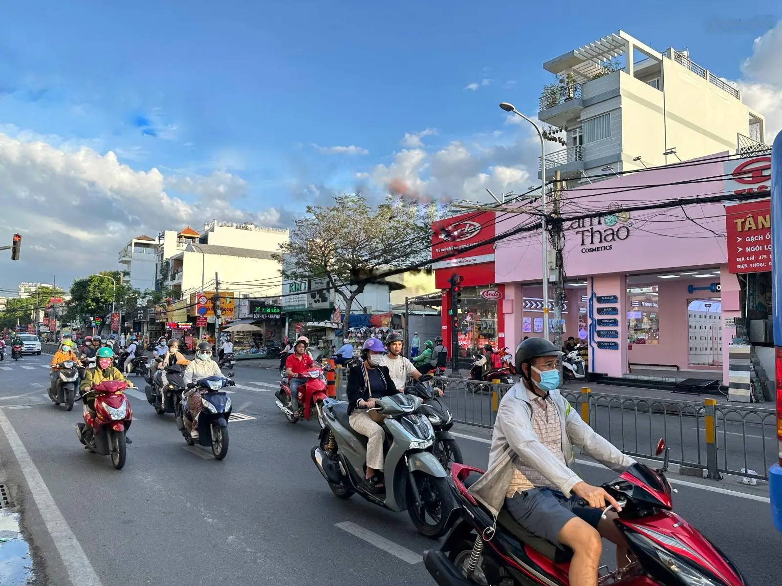 Bán Nhà Mặt Tiền Nguyễn Thị Thập , P.Tân Phong Quận 7 DT: 94.5m2 Cạnh Phú Mỹ Hưng , Lottemart .