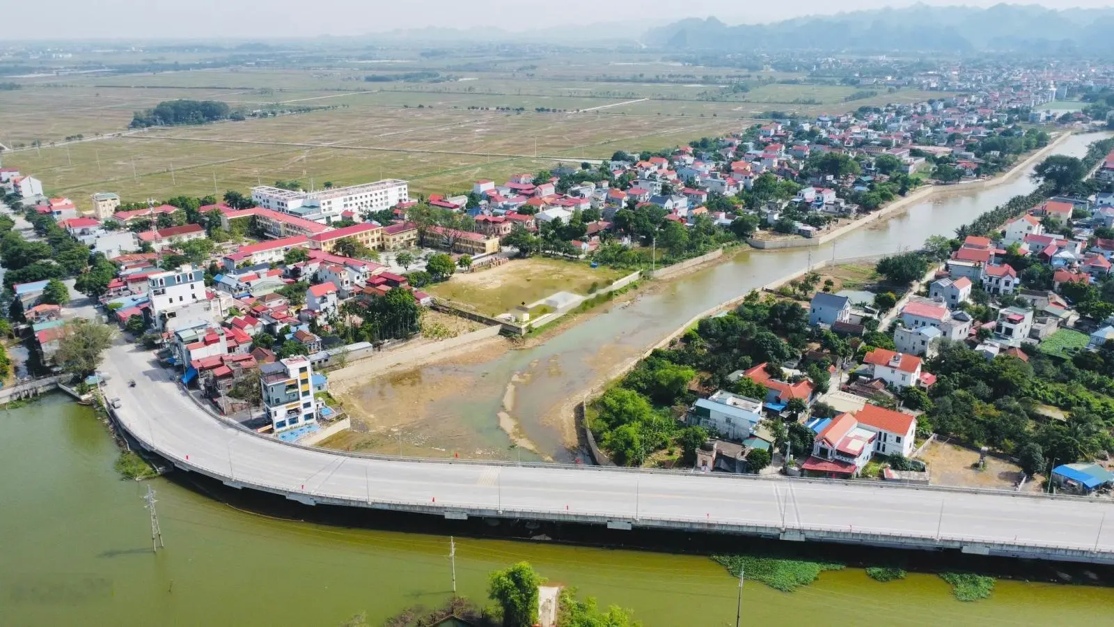 Chỉ hơn 10tr/m2 sở hữu ngay lô đất sát đường nhựa liên huyện 30m, tại TP Hà Nội (Mỹ Đức)