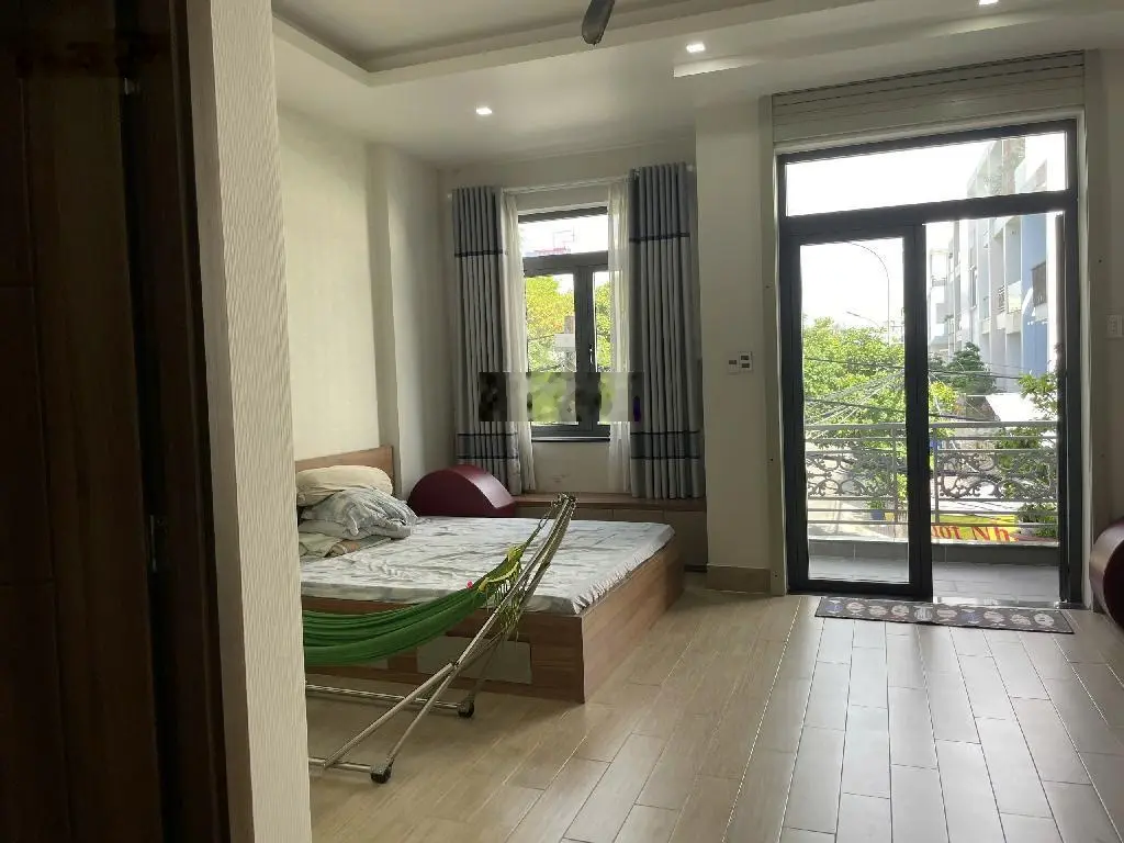 Nhà 3 tầng, Nguyễn Duy Trinh, Bình Trưng Đông, 70m2, ngang 5m, cạnh Lakeview City, nhỉnh 6 tỷ